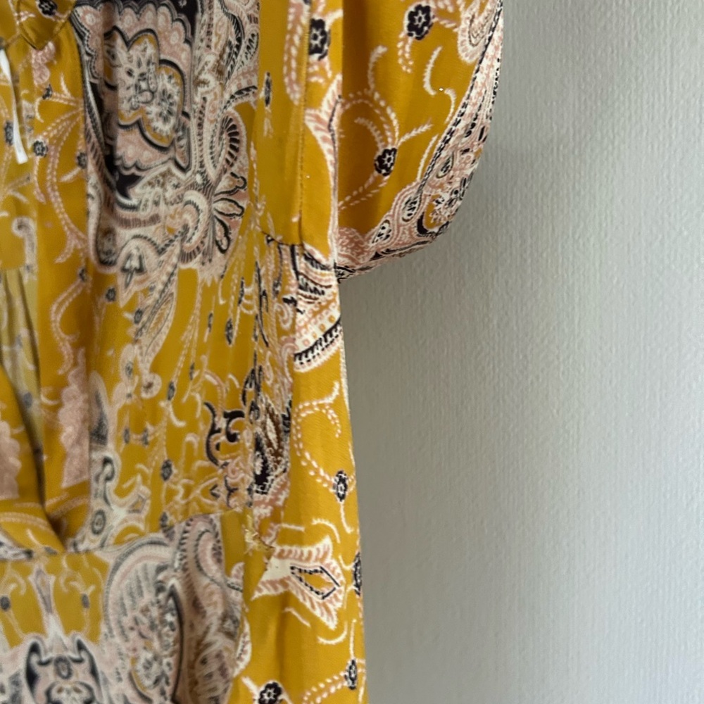 Free People Yellow Paisley V-Neck Tunic - Picture 7 of 13